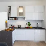 Appartamento Rossini Vicino Al Teatro Rossini By Yohome Pesaro