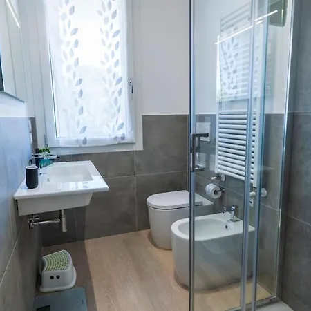 Apartment Rossini Vicino Al Teatro Rossini By Yohome Pesaro