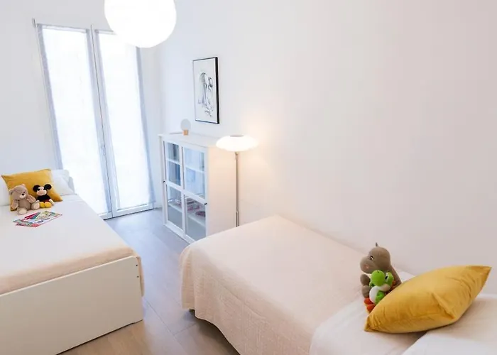 Apartment Rossini Vicino Al Teatro Rossini By Yohome *