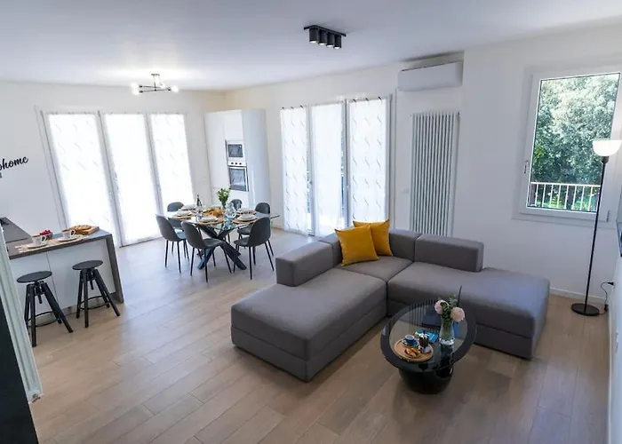 Rossini Vicino Al Teatro Rossini By Yohome Pesaro